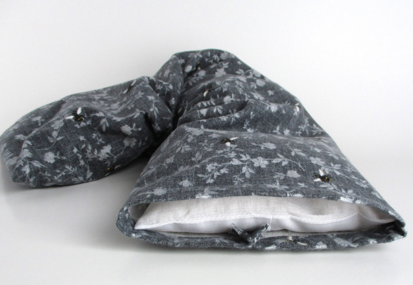 Large Microwavable Heat Pack, Bee Flannel Cover, Neck & Back Rice Therapy, Handmade Gift