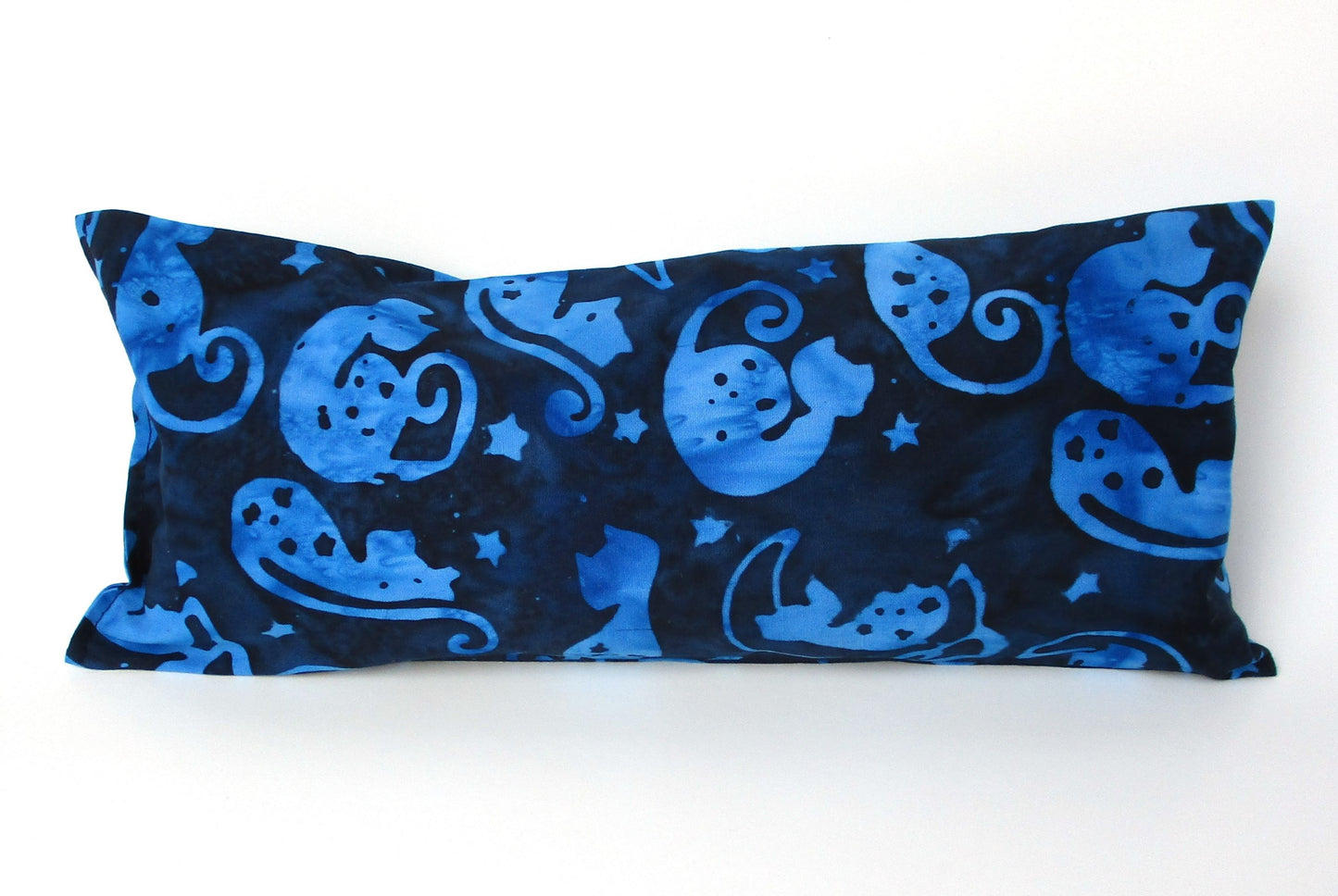 Catnip Kick Stick for Cats, High-Altitude Catnip & Buckwheat Hull Cat Kicker, Batik Cats & Stars, 2 Color Options