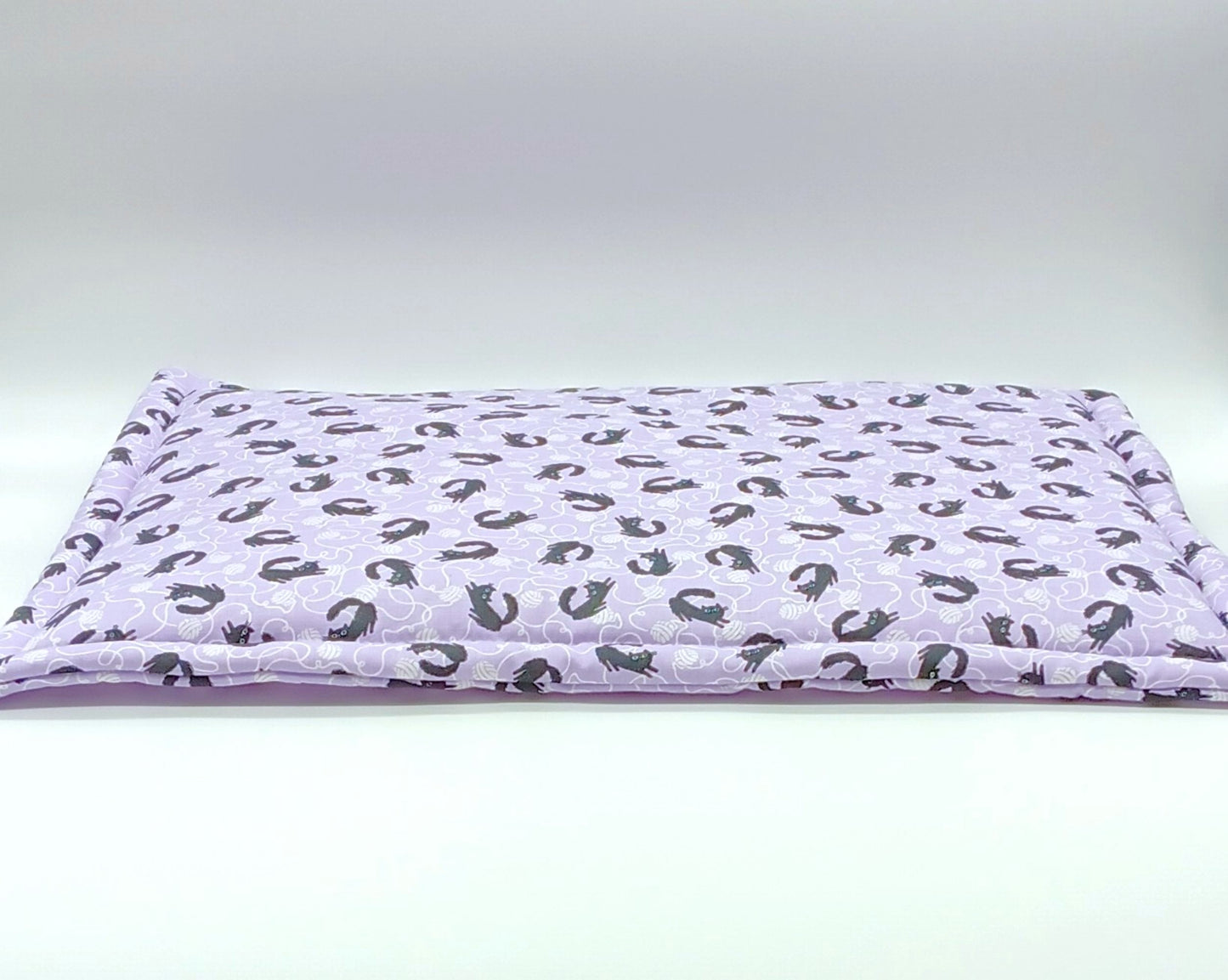 Handmade Oversized Catnip Mat, Extra-Potent High-Altitude Catnip, 14"x18.5"