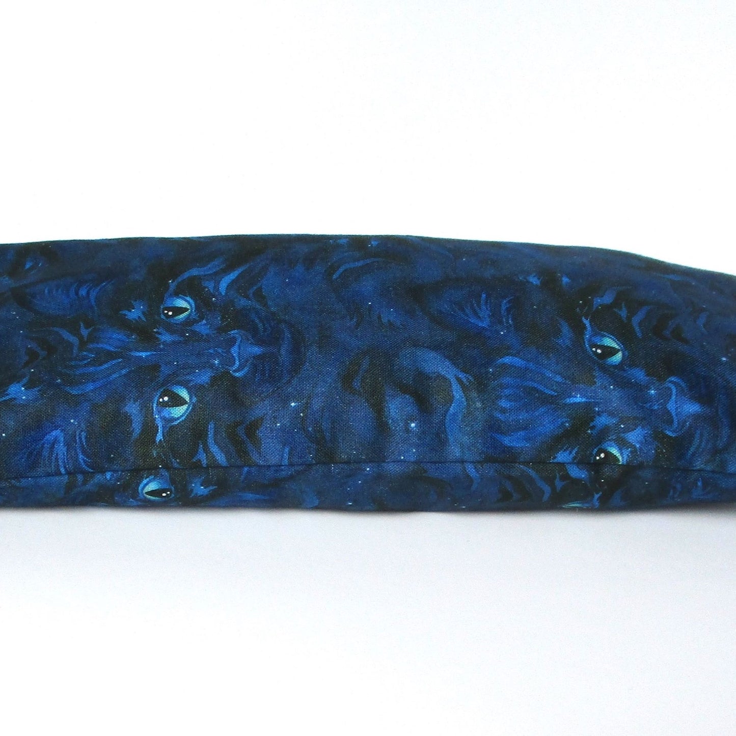 Catnip Kick Stick for Cats, High-Altitude Catnip & Buckwheat Hulls, Midnight Blue Mystical Cat Eyes Cat Kicker Toy