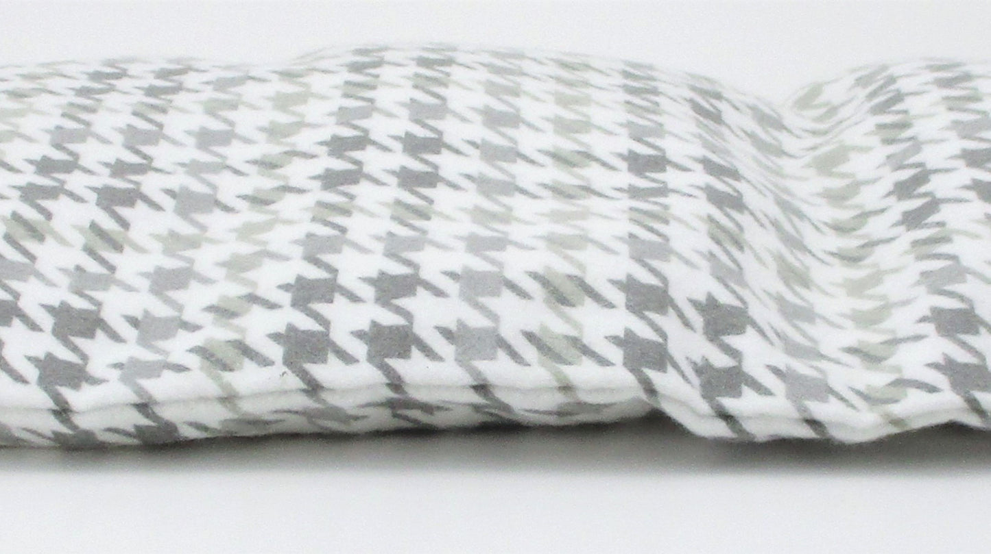 Medium Microwavable Heat Pack, Houndstooth Flannel, Shoulder Knee Abdomen Therapy, Handmade