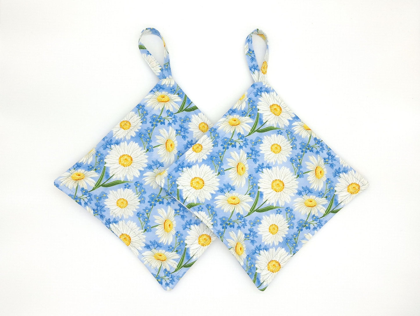 Daisy Potholders Set of 2, Farmhouse Floral Kitchen, Heat Resistant, Handmade Cotton Trivets