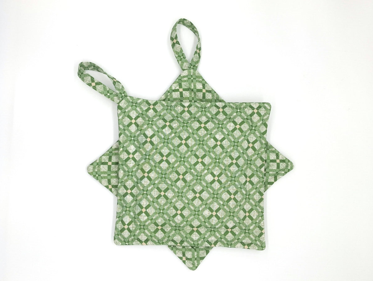 Handmade Green Plaid Potholders, Set of 2 Cotton Insulated Hot Pads, Christmas Kitchen Gift