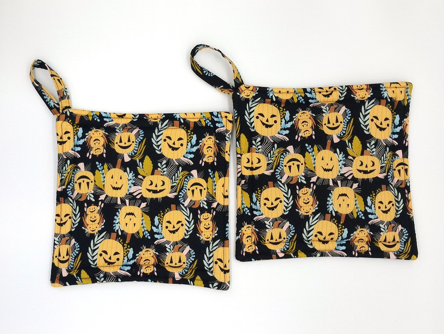 Handmade Jack-o-Lantern Potholders, Set of 2 Cotton Hot Pads, Halloween Kitchen Gift for Cooks
