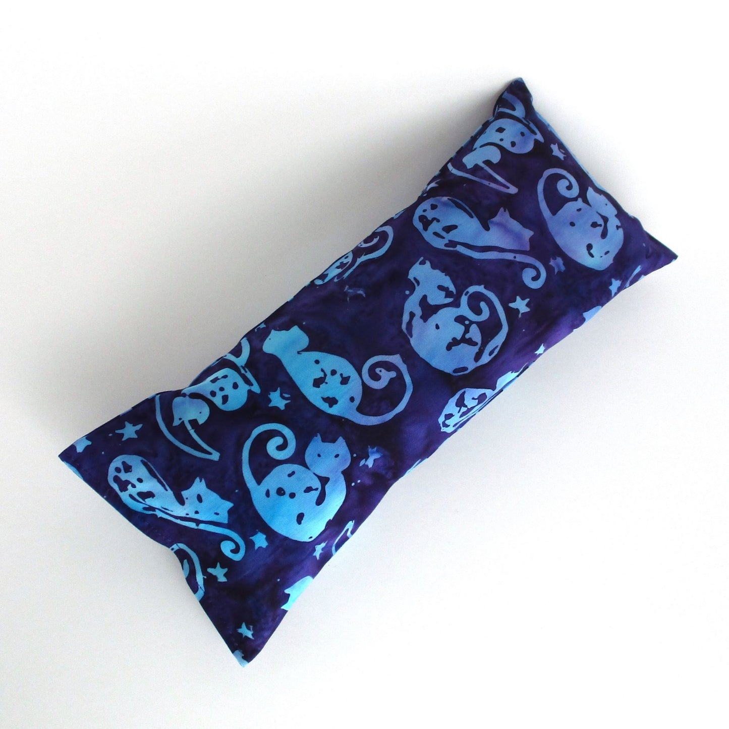 Catnip Kick Stick for Cats, High-Altitude Catnip & Buckwheat Hull Cat Kicker, Batik Cats & Stars, 2 Color Options