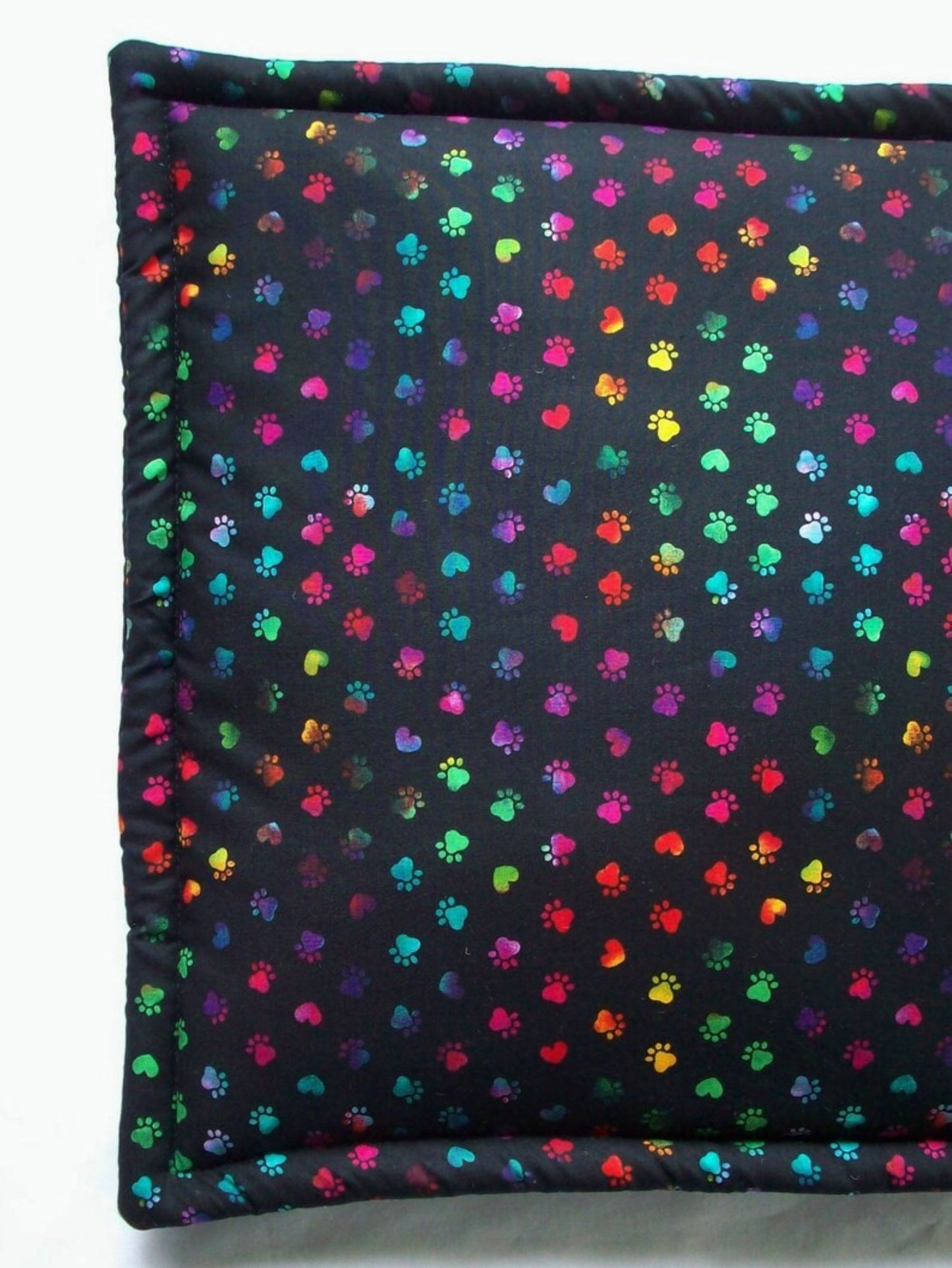 Premium High-Altitude Catnip Mat for Cats, 7 Cups of Potent Catnip, Rainbow Hearts & Paw Print Square Cat Cushion