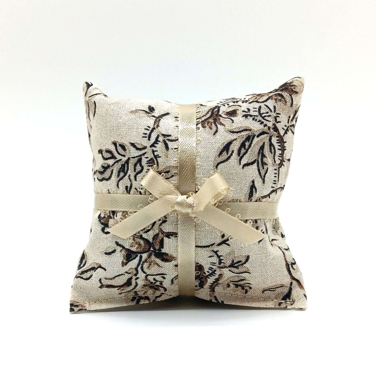 French Lavender Sachets, Set of 3 Elegant Victorian Wallpaper Style
