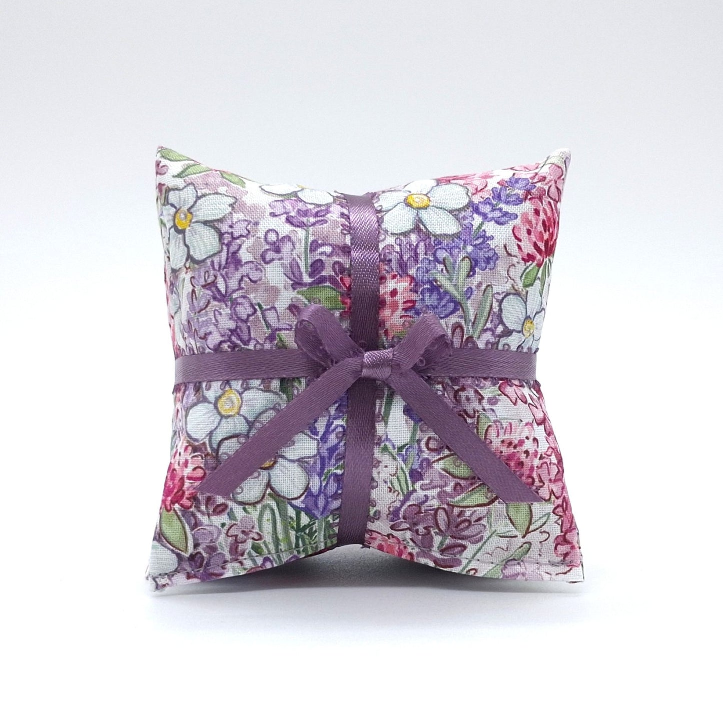 Lavender Garden Sachets Set of 3, Cosmos Clover Botanical Print, French Lavender Gift, Handmade