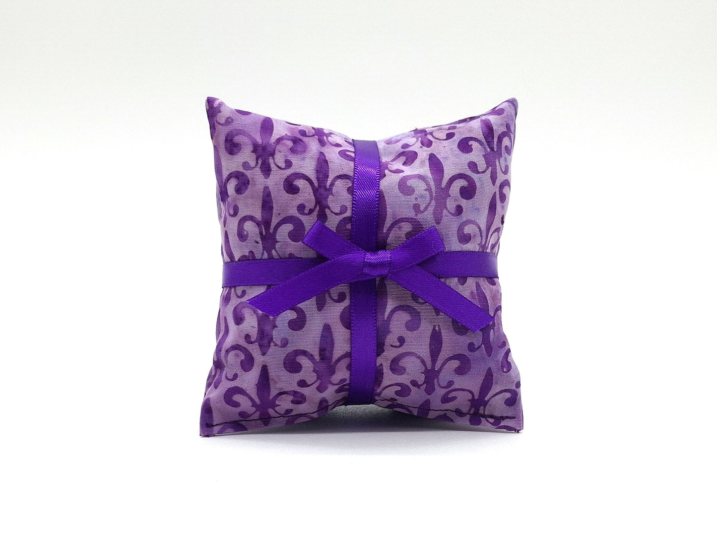Fleur de Lis Lavender Sachets Set of 3, Purple Batik, French Lavender Gift, Handmade