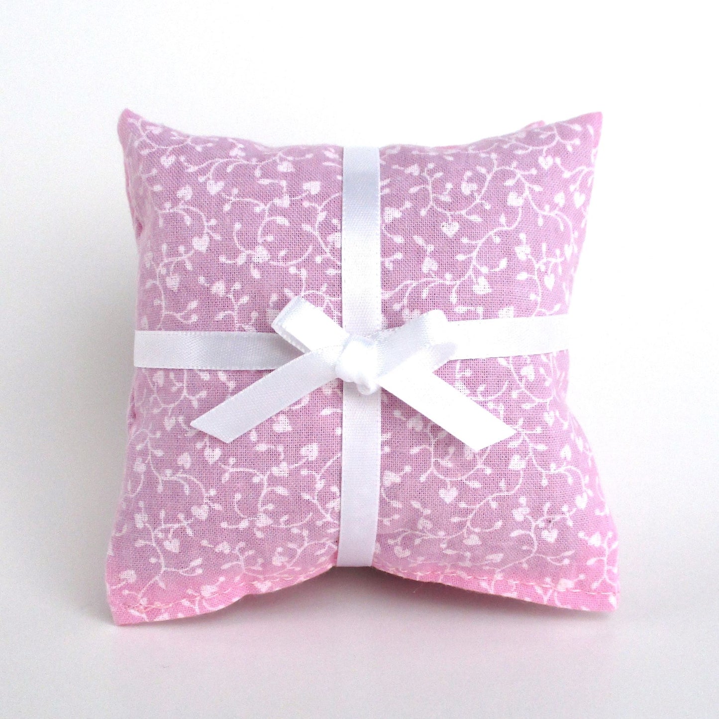 Pink Lavender Sachets Set of 3, Heart Vine Floral, French Lavender Gift, Handmade