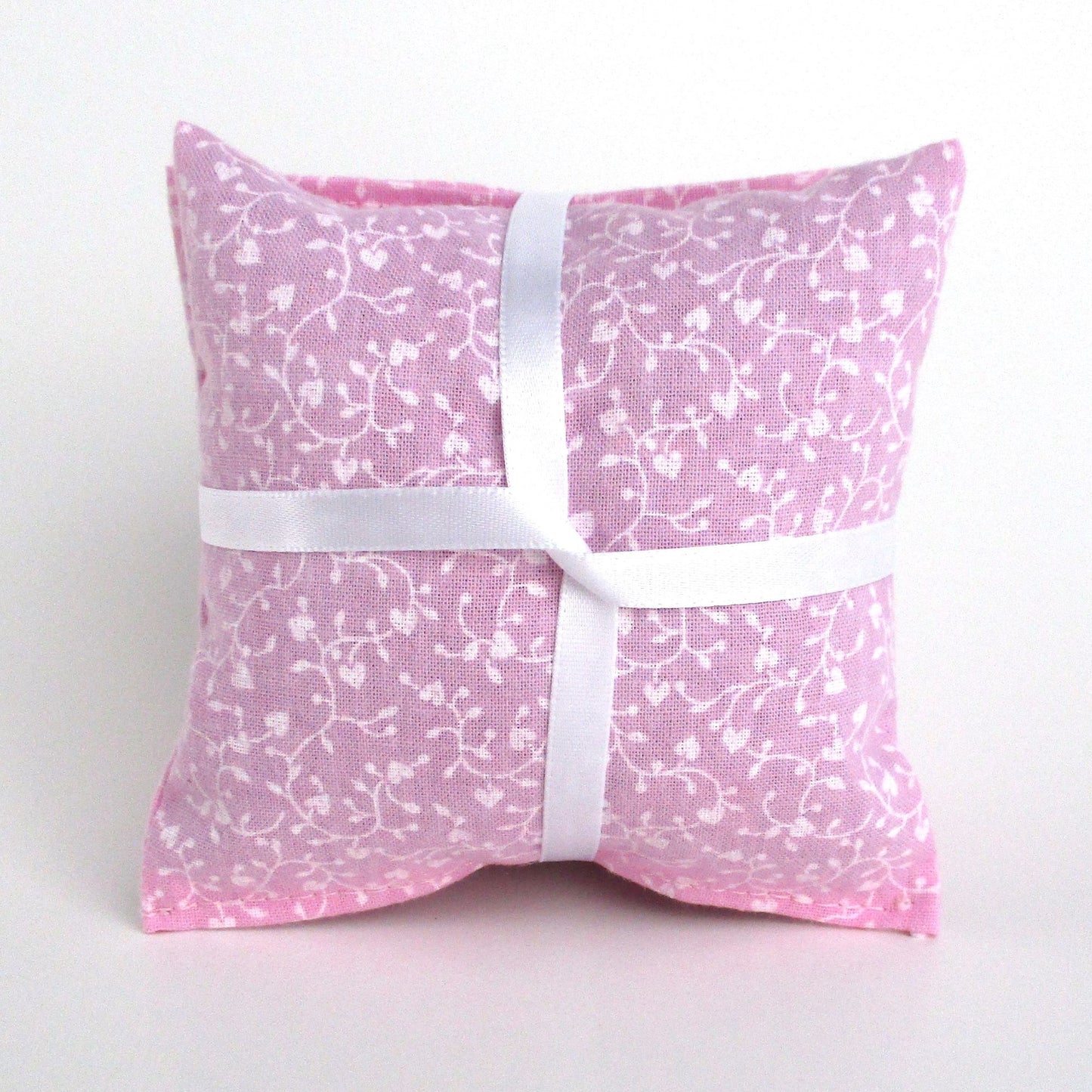 Pink Lavender Sachets Set of 3, Heart Vine Floral, French Lavender Gift, Handmade